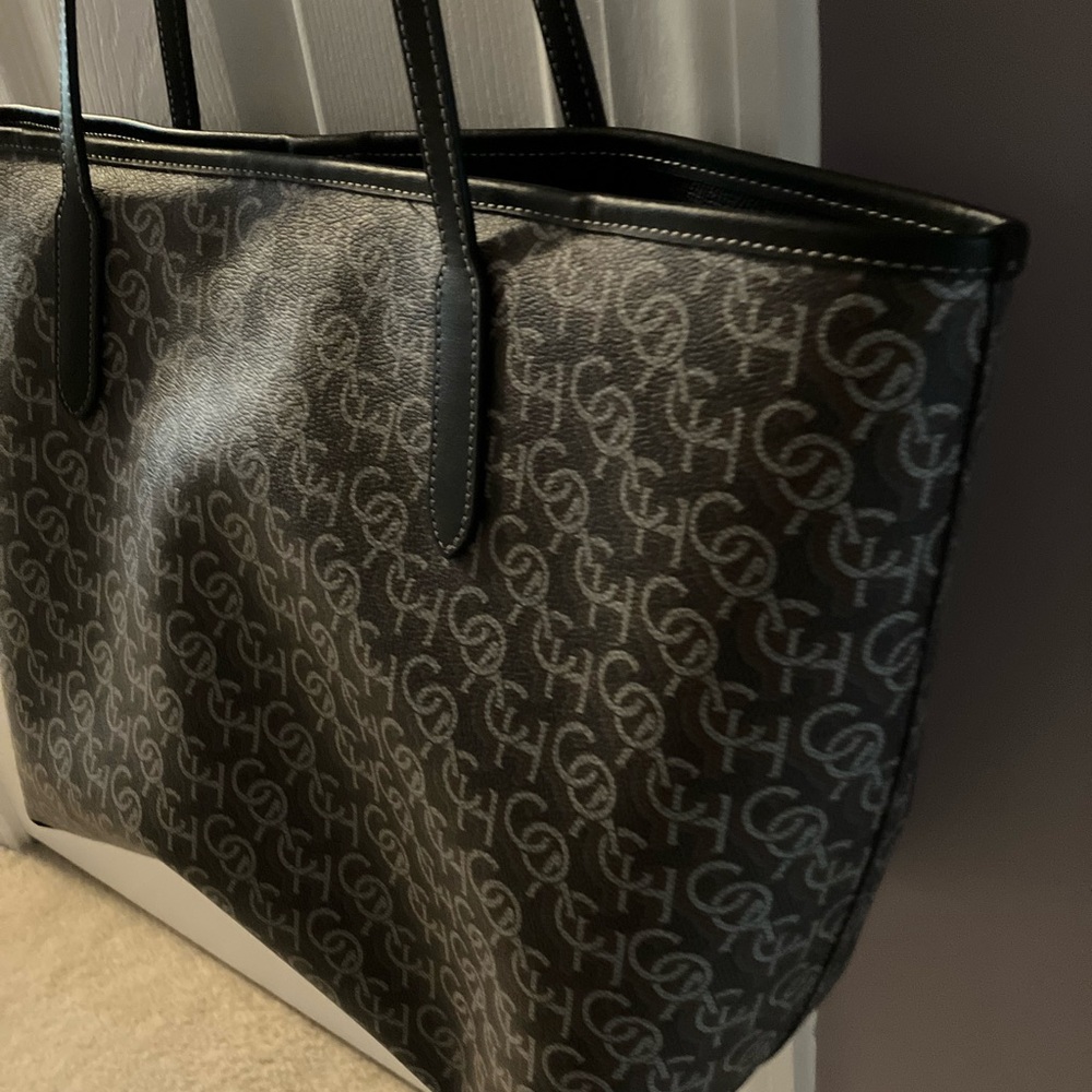 😍Coach black monogram tote bag like NEW!🌸👛 - Picture 4 of 8